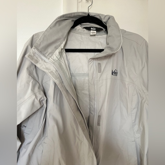 Women’s Gray REI Rain Jacket - Picture 2 of 3
